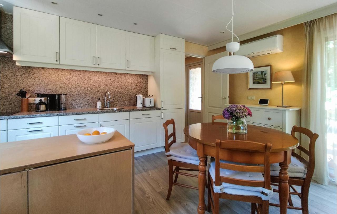 Cozy Home In Vorden With Kitchen Exterior foto